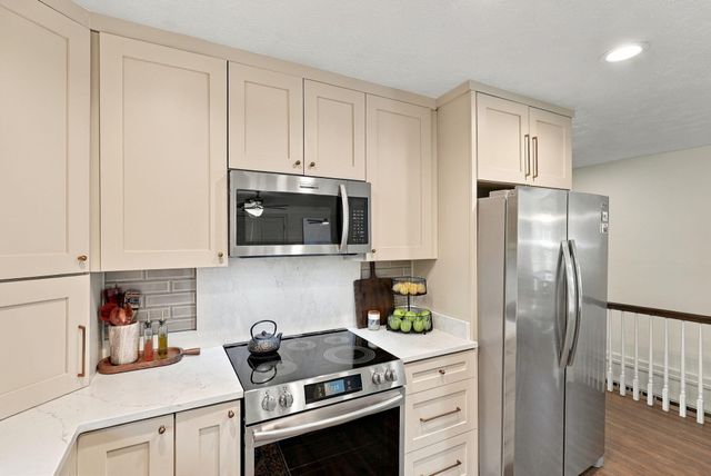 165 Mercer Avenue, Harrodsburg, KY 40330