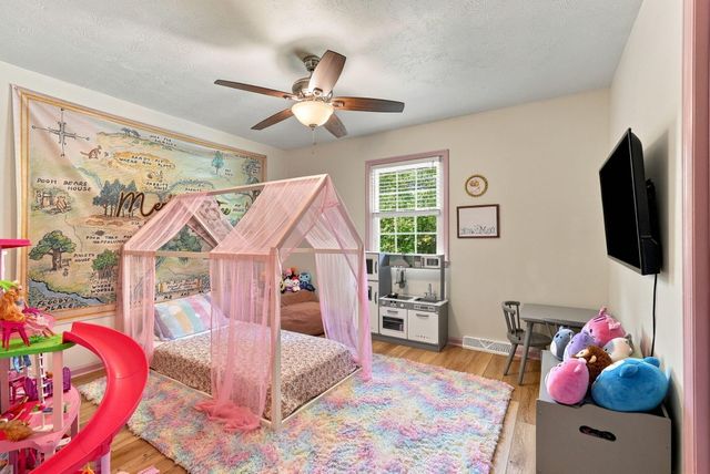 165 Mercer Avenue, Harrodsburg, KY 40330