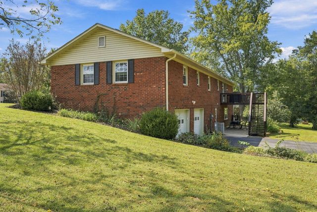165 Mercer Avenue, Harrodsburg, KY 40330
