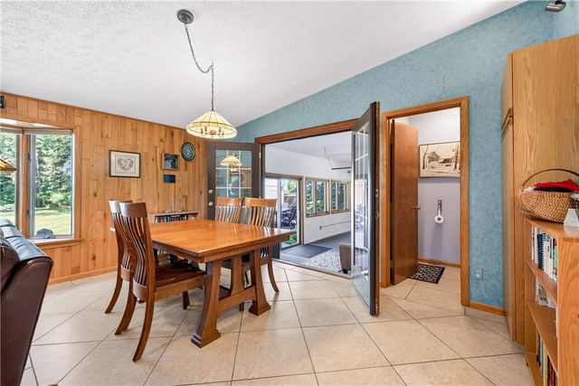 91 Glenhill Drive, Brighton, NY 14618