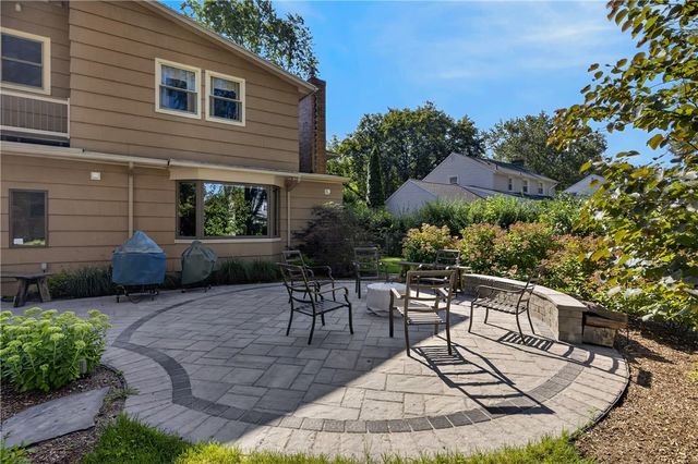 91 Glenhill Drive, Brighton, NY 14618