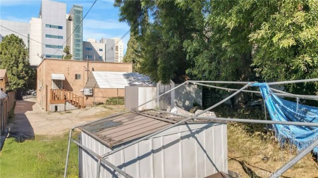 1140 N Chicago, Los Angeles, CA 90033