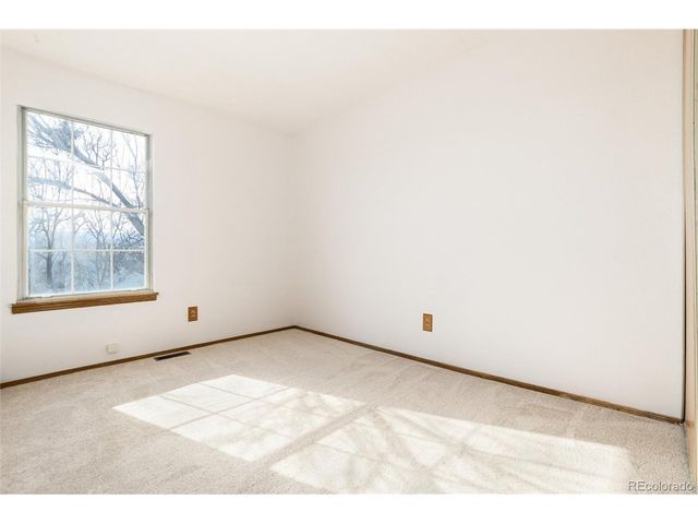 9256 W Ontario Dr, Littleton, CO 80128