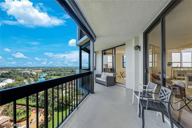 6001 Pelican Bay BLVD F, Naples, FL 34108