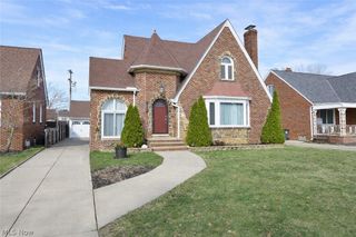 6808 Southington Drive, Parma, OH 44129