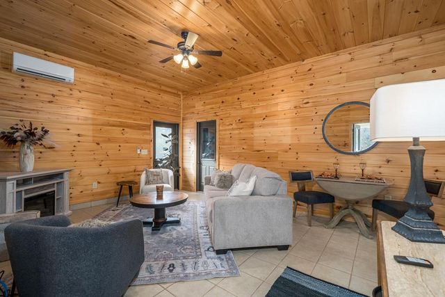365 Lower Star Creek Road, Morganton, GA 30560