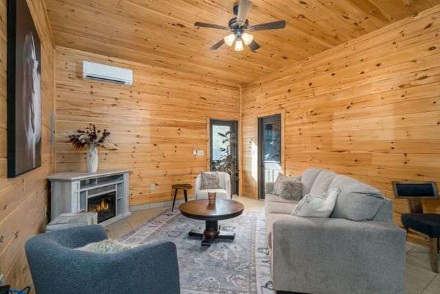 365 Lower Star Creek Road, Morganton, GA 30560