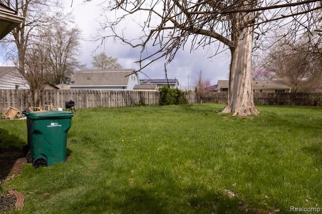 15167 Meadow Street, Romulus, MI 48174