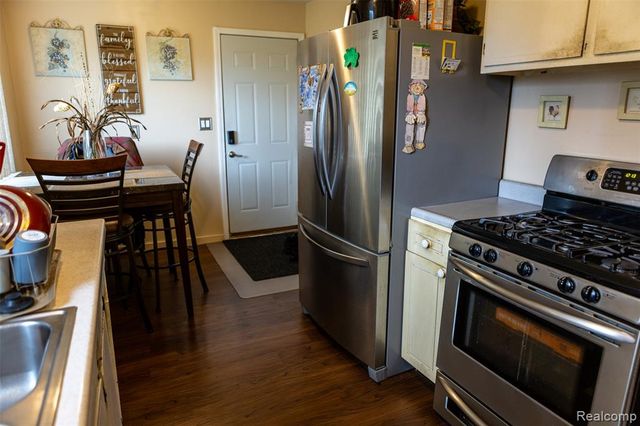 15167 Meadow Street, Romulus, MI 48174