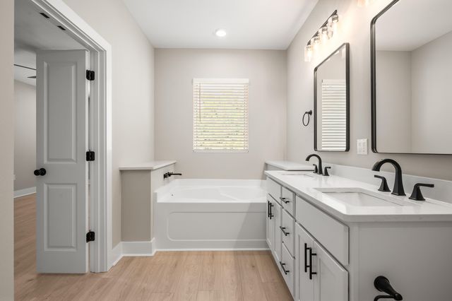 164 Westview Avenue, Valparaiso, FL 32580