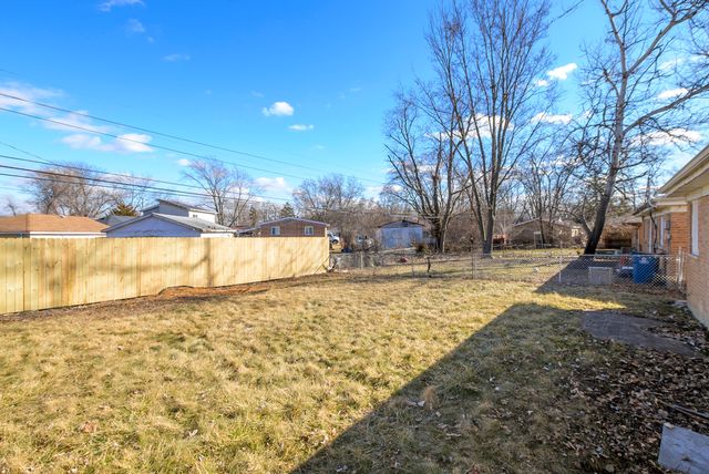 1621 Ingrid Lane, Chicago Heights, IL 60411