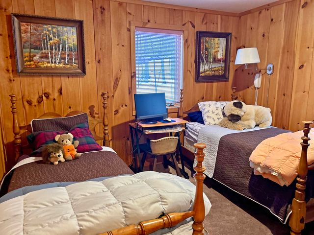 69 Colonial Ridge Road, Dover, VT 05356