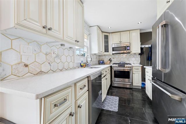 74 Spring Avenue, Bergenfield, NJ 07621