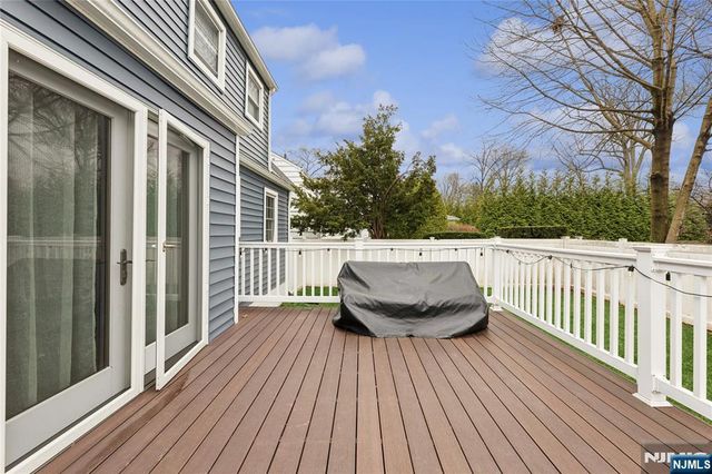 74 Spring Avenue, Bergenfield, NJ 07621