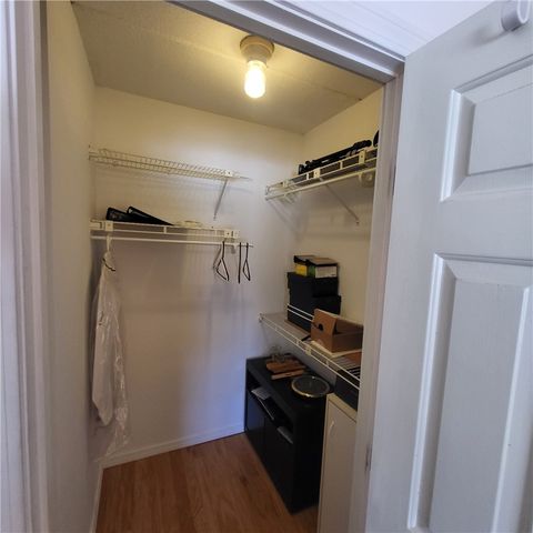 650 East Greenwich Avenue 3-108, West Warwick, RI 02893