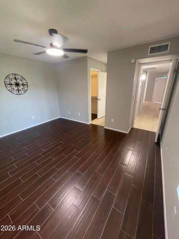 629 N MESA Drive 27, Mesa, AZ 85201