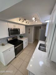 629 N MESA Drive 27, Mesa, AZ 85201