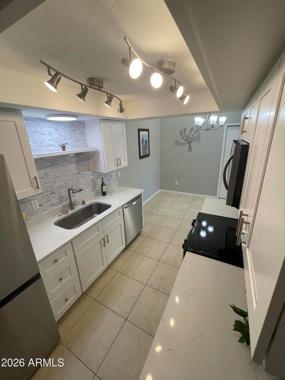 629 N MESA Drive 27, Mesa, AZ 85201 — photo 3