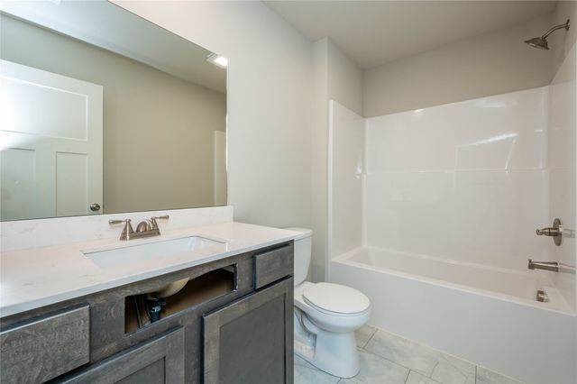 1465 Locust Street, Waukee, IA 50263
