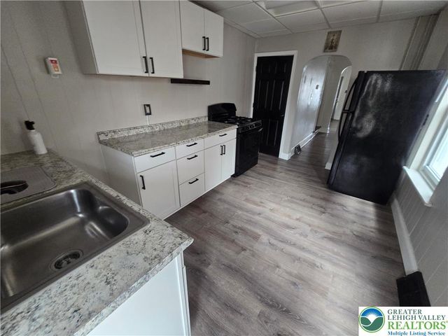 535 Pine Street, Bethlehem City, PA 18018