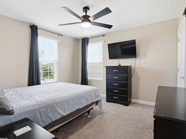 49090 Camarosa Lane, Macomb, MI 48044