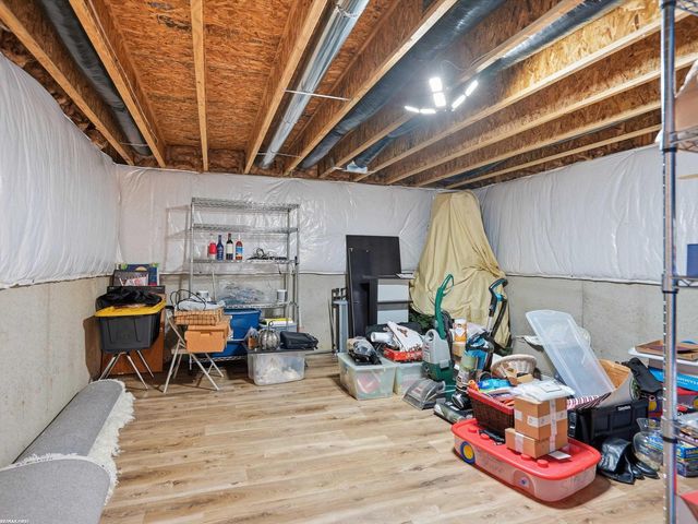 49090 Camarosa Lane, Macomb, MI 48044