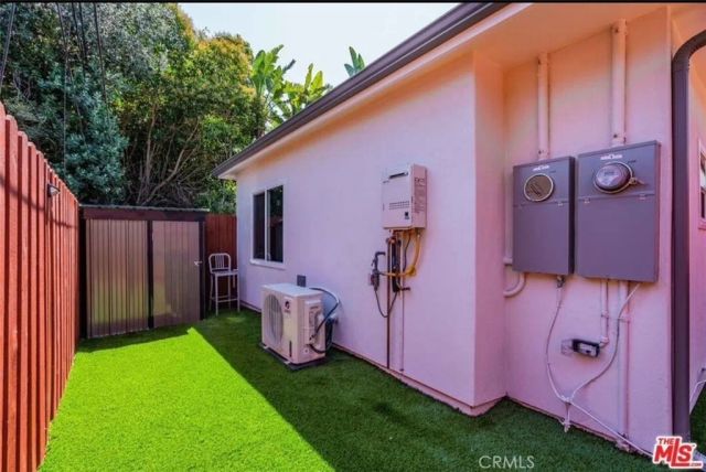 21303 Celes St, Woodland Hills, CA 91364