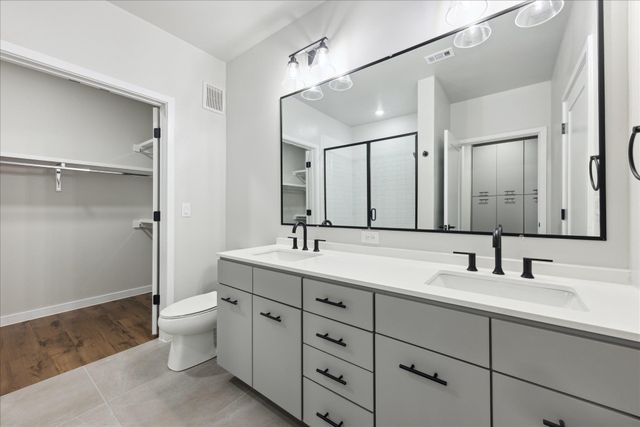 4510 Terry-O LN 210, Austin, TX 78745