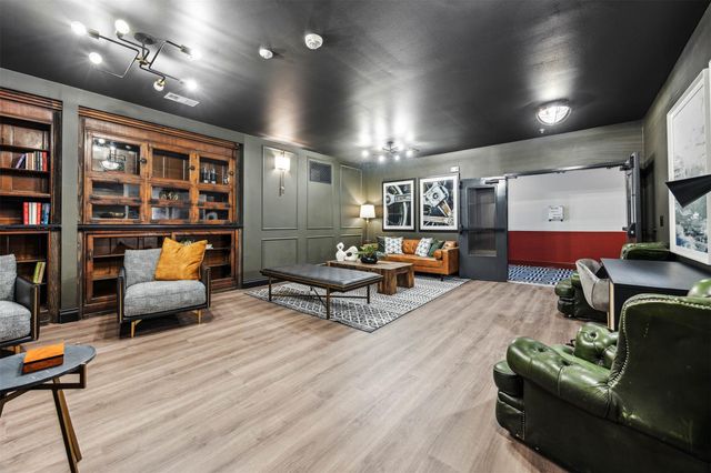 4510 Terry-O LN 210, Austin, TX 78745