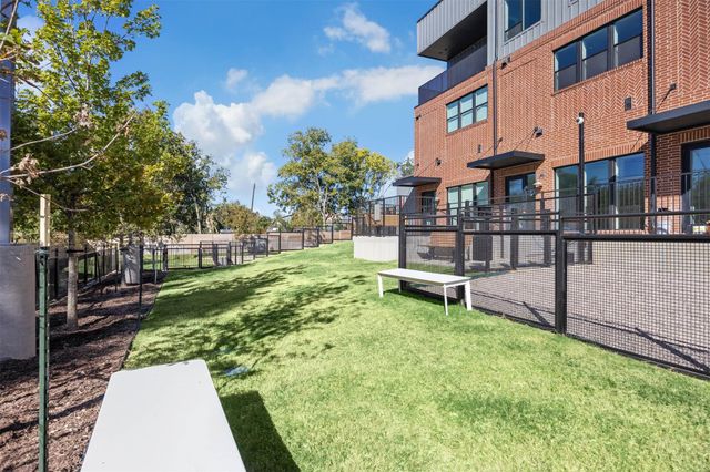4510 Terry-O LN 210, Austin, TX 78745