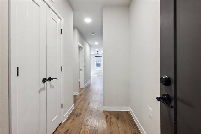 4510 Terry-O LN 210, Austin, TX 78745