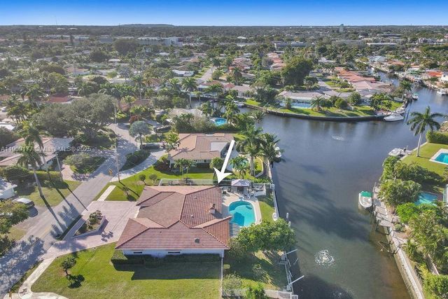 1109 SE 12th St, Deerfield Beach, FL 33441