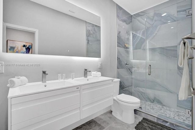 1109 SE 12th St, Deerfield Beach, FL 33441