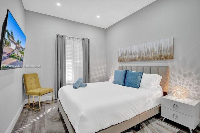 1109 SE 12th St, Deerfield Beach, FL 33441