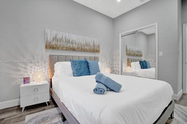 1109 SE 12th St, Deerfield Beach, FL 33441