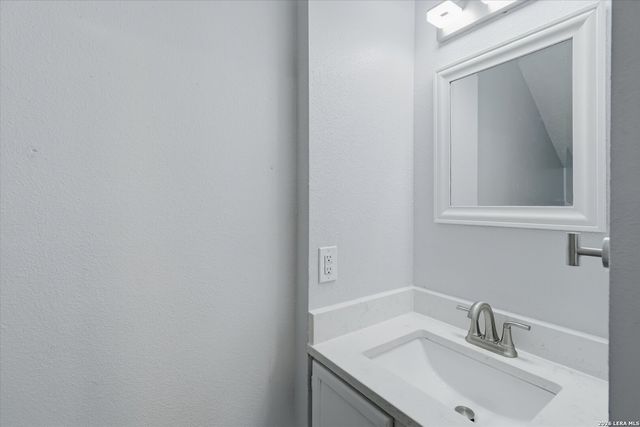 6838 Park Haven, San Antonio, TX 78244