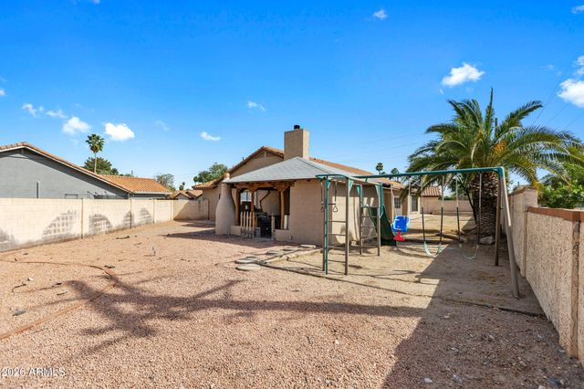 1202 E GREENWAY Circle, Mesa, AZ 85203