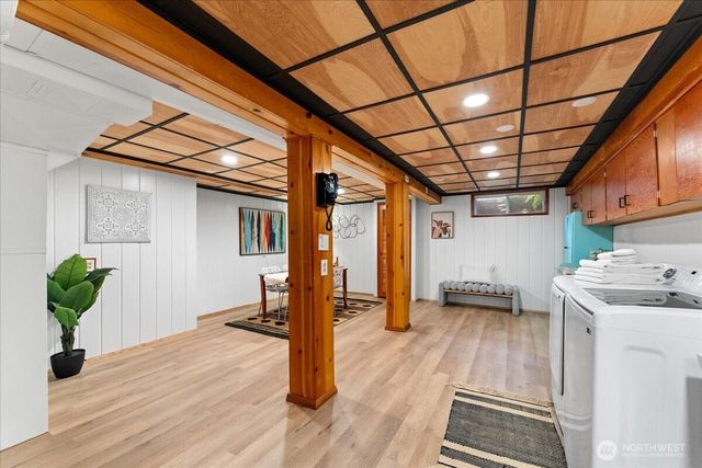 2127 NW 99th Street, Seattle, WA 98117