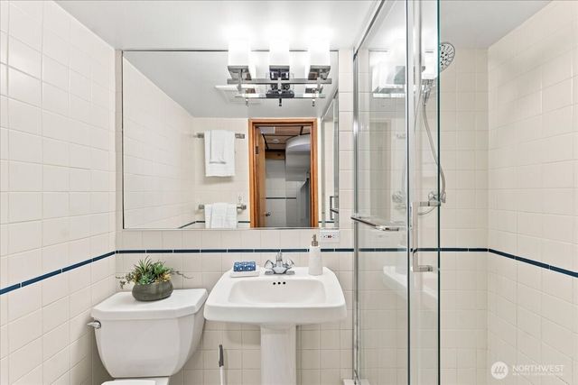 2127 NW 99th Street, Seattle, WA 98117