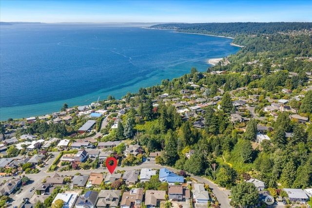 2127 NW 99th Street, Seattle, WA 98117