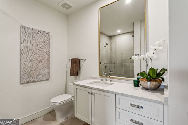 2520 Peachtree Road 602, Atlanta, GA 30305