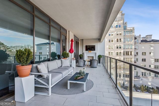 2520 Peachtree Road 602, Atlanta, GA 30305