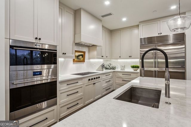 2520 Peachtree Road 602, Atlanta, GA 30305