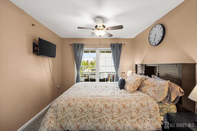 123 Chariot Court, Piscataway, NJ 08854