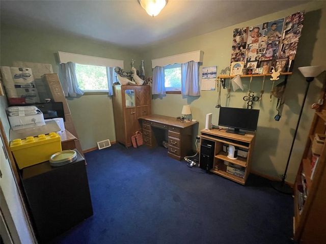 2402 E 43RD Street, Erie, PA 16510