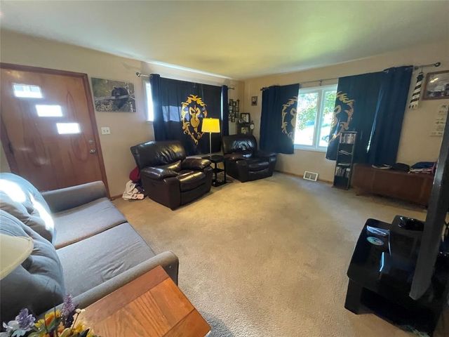 2402 E 43RD Street, Erie, PA 16510