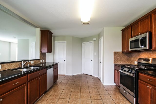 4315 Amaryllis Avenue, Baytown, TX 77521