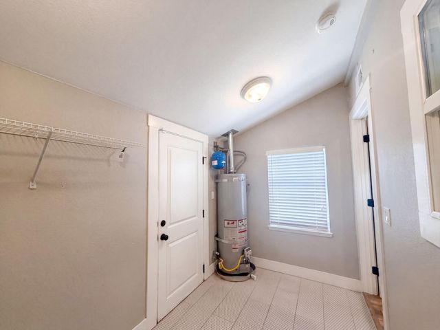 3210 San Jose Way, Sacramento, CA 95817