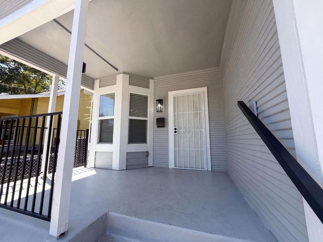 3210 San Jose Way, Sacramento, CA 95817