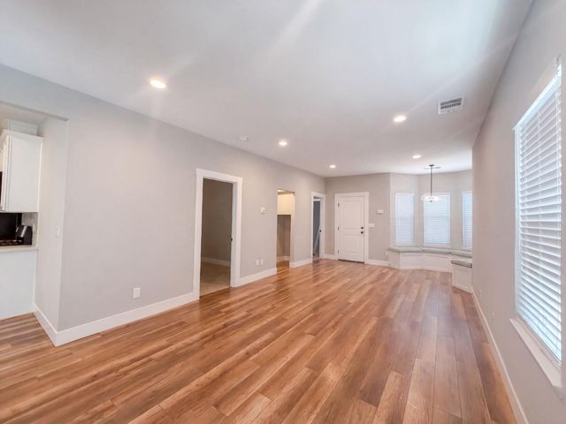 3210 San Jose Way, Sacramento, CA 95817
